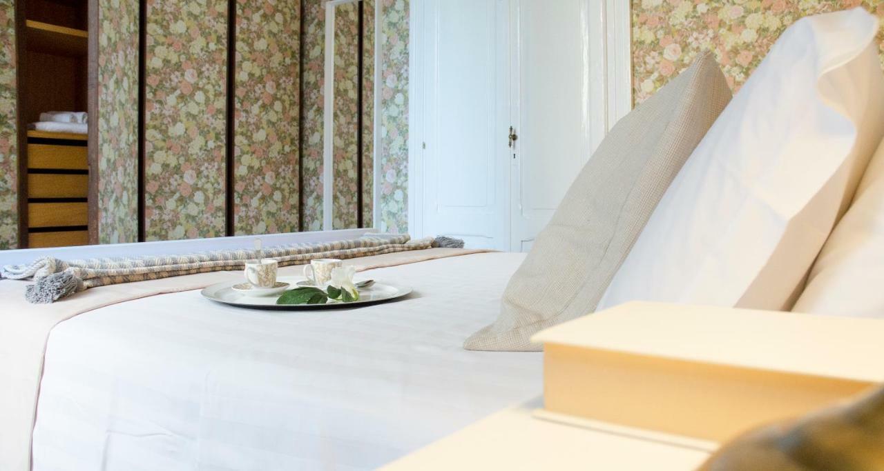 Flowers Apartment Joivy 25 Como Zewnętrze zdjęcie