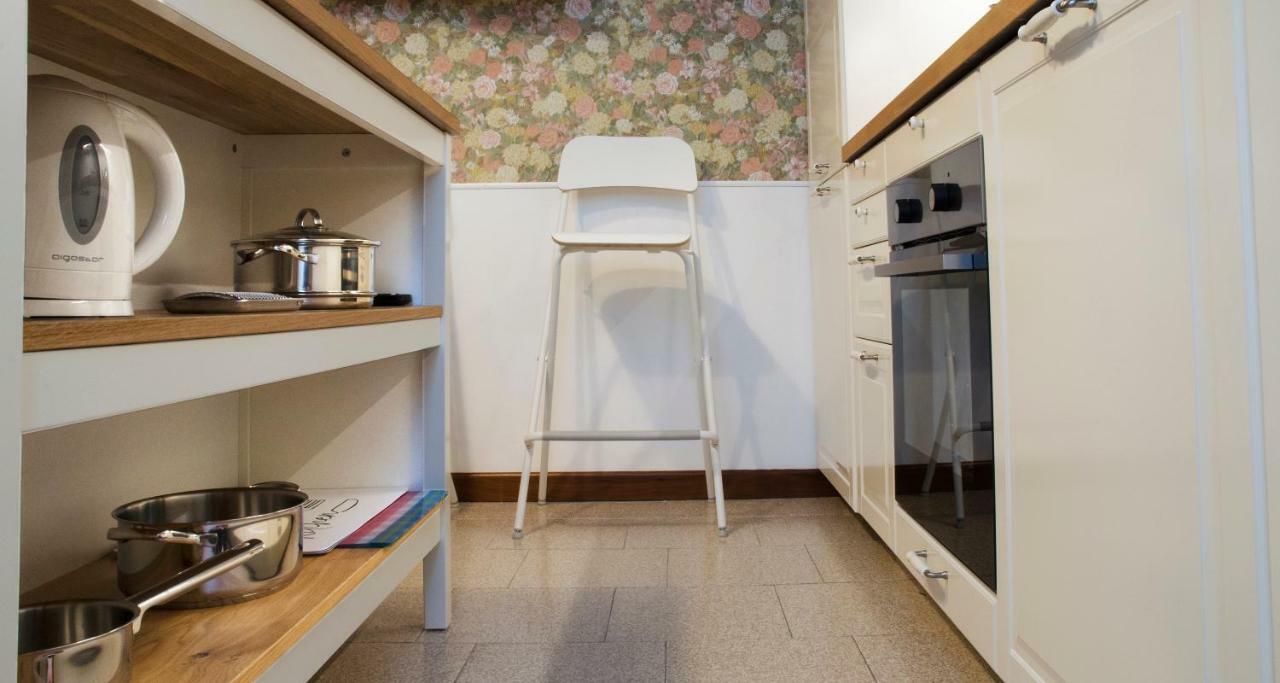 Flowers Apartment Joivy 25 Como Zewnętrze zdjęcie